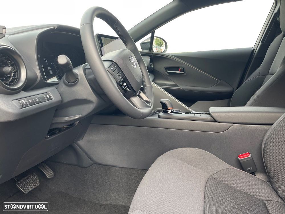 Toyota C-HR 2.0 HDF Plug-in Square Collection — fotografia 12