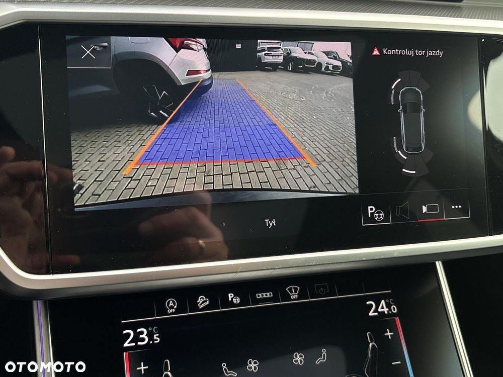 Audi A6 Allroad - 30