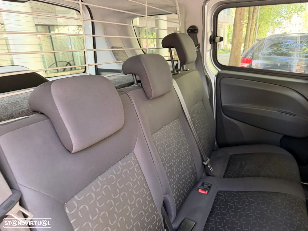 Fiat Doblo 1.3 M-Jet 7L Start&Stop - 26