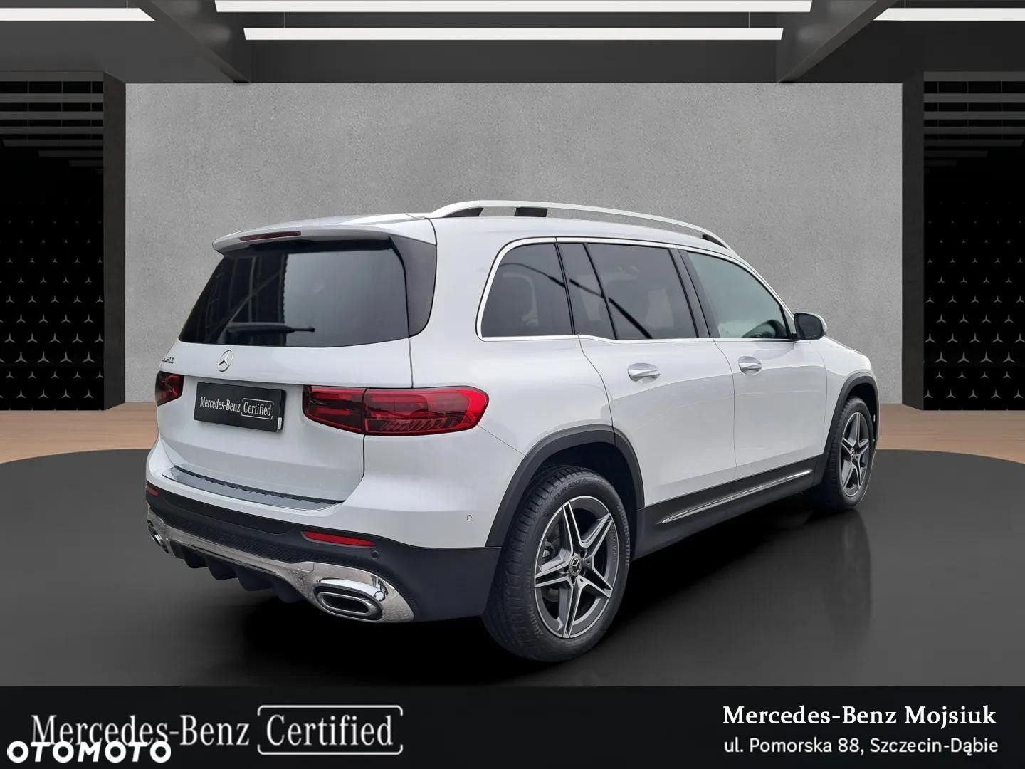 Mercedes-Benz GLB - 7