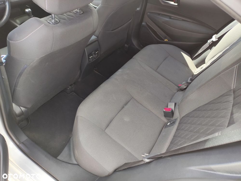 Toyota Corolla 1.5 Comfort - 11