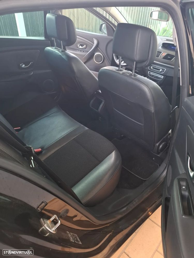 Renault Mégane Sport Tourer 1.5 dCi Dynamique - 10