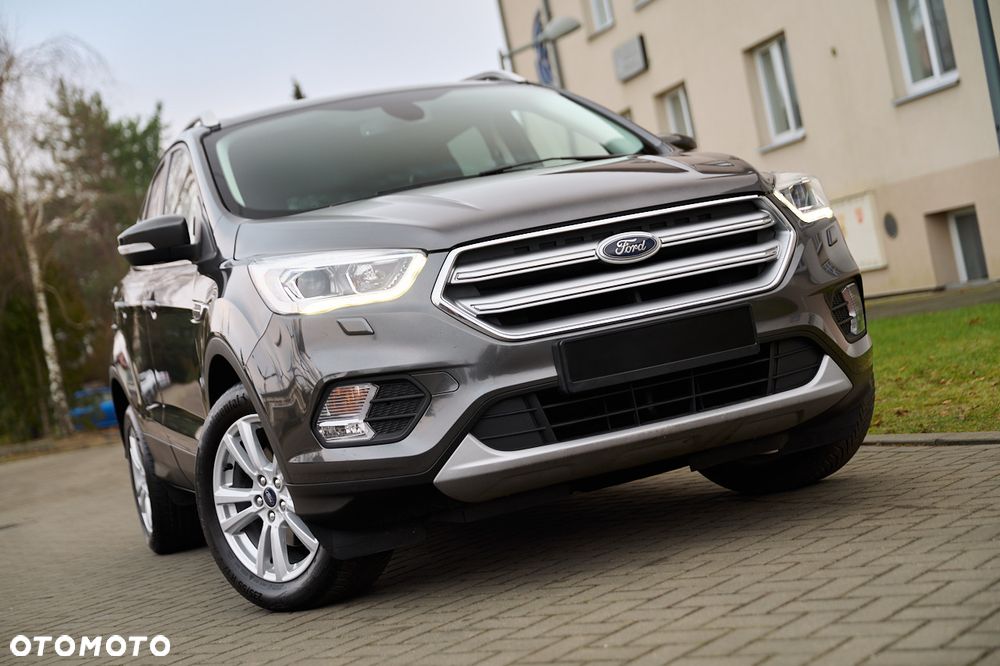 Ford Kuga 1.5 EcoBoost 2x4 Titanium - 17
