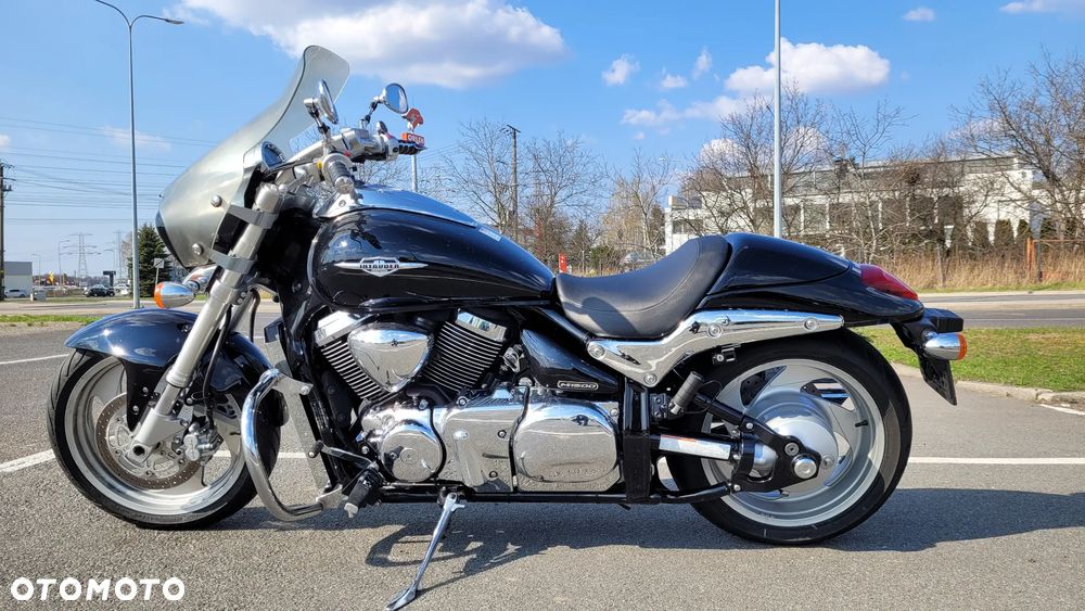 Suzuki Intruder - 4
