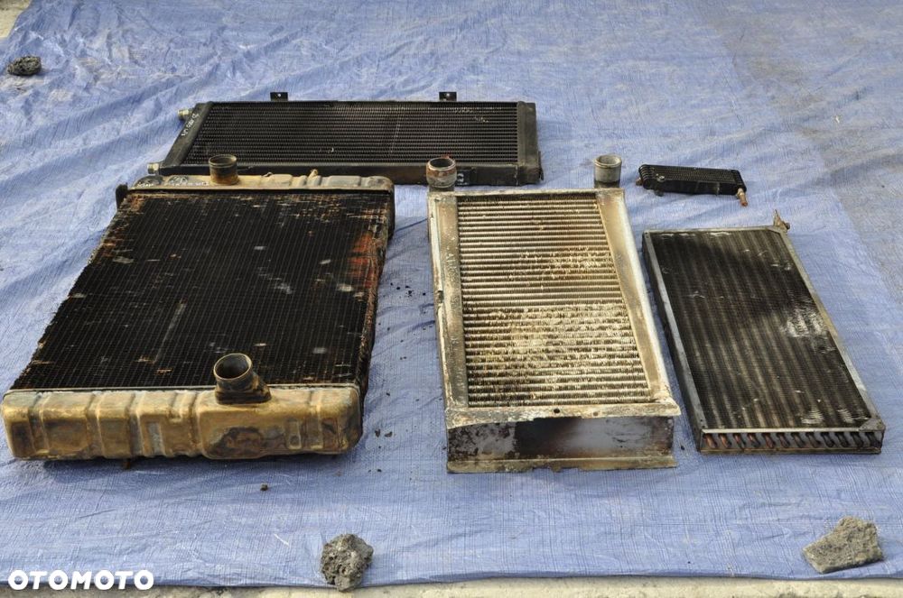 CHŁODNICA WODY JOHN DEERE 1550 1450 WTS - 1