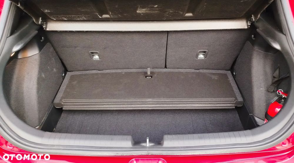 Hyundai i20 1.4 Premium - 19