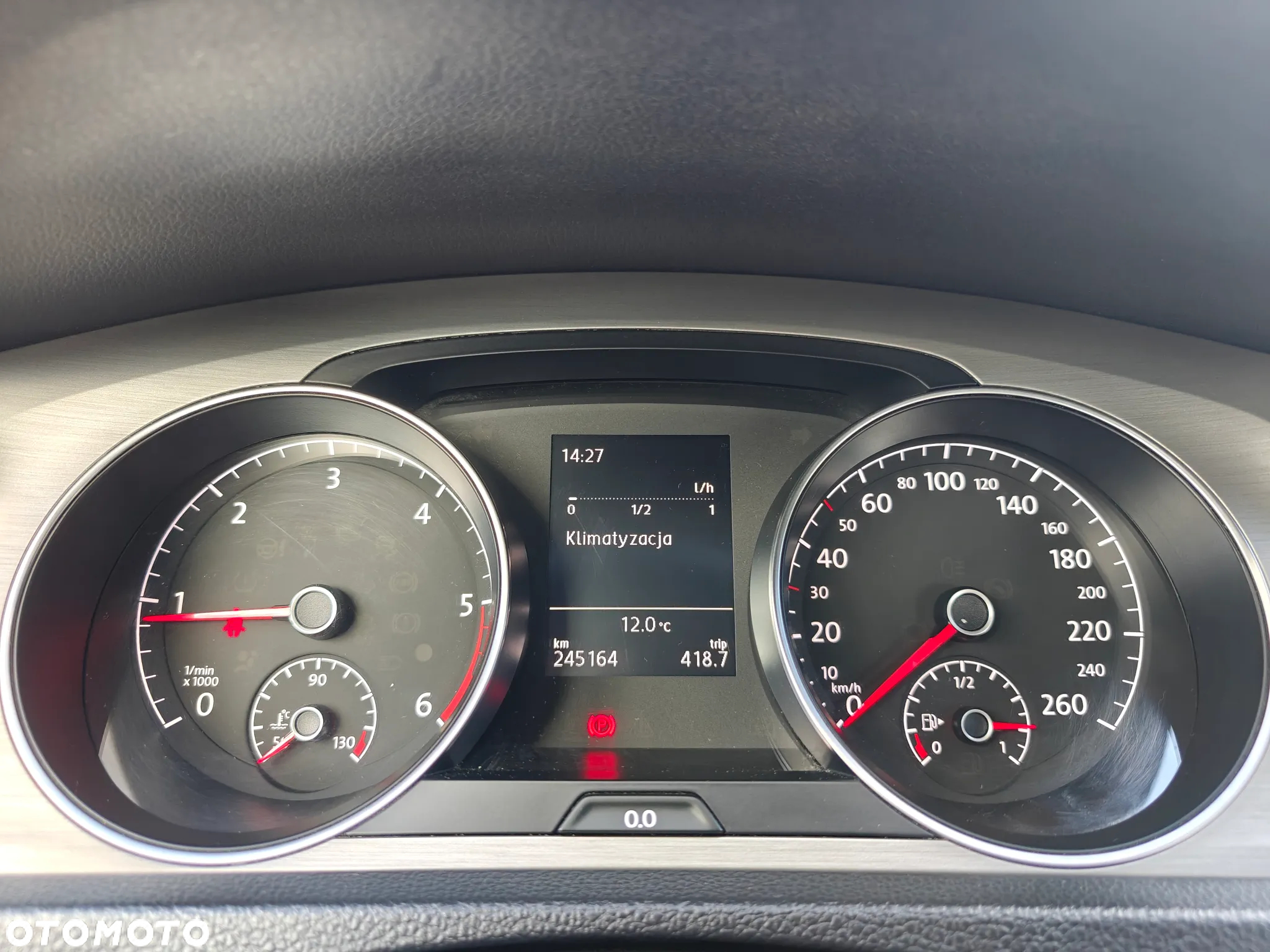 Volkswagen Golf VII 1.6 TDI BMT Comfortline - 14