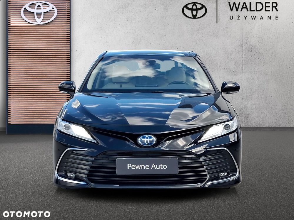 Toyota Camry 2.5 Hybrid Executive CVT - 9