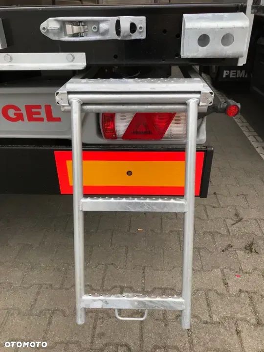 Kögel KÖGEL TYP: S 24 P 90/1.100, oś podnoszona, dach rozsuwany, 4 rzędy desek alu, 2 kosze na koła - 6