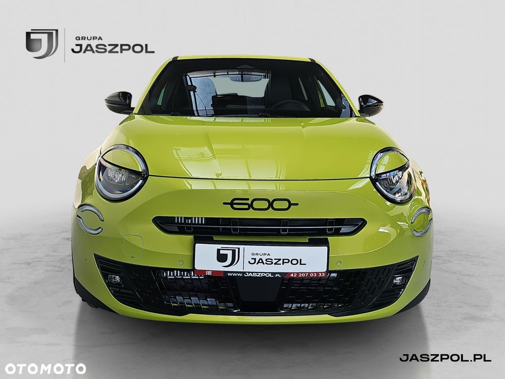 Fiat 600 1.2 Turbo Sport eDCT - 2