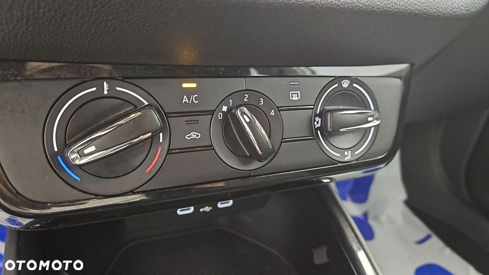 Skoda Fabia 1.0 TSI Ambition - 18