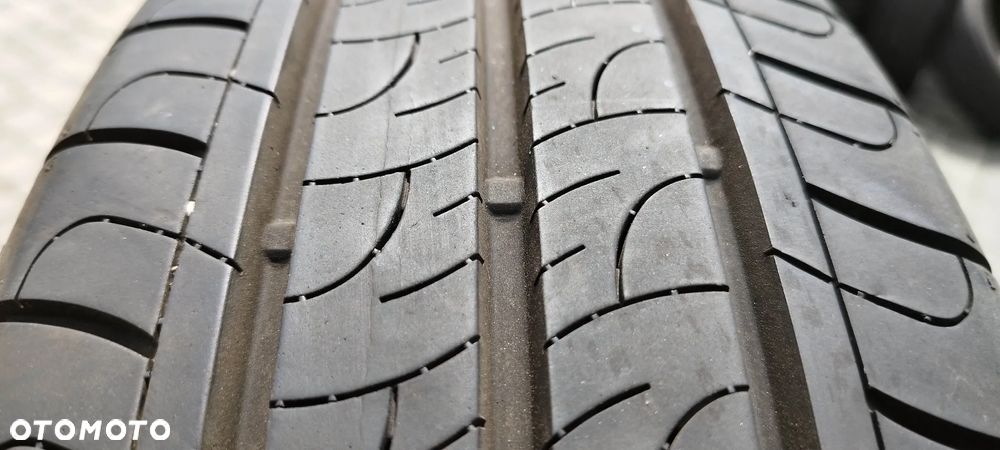 195/65/16 c goodyear efficientgrip cargo - 1