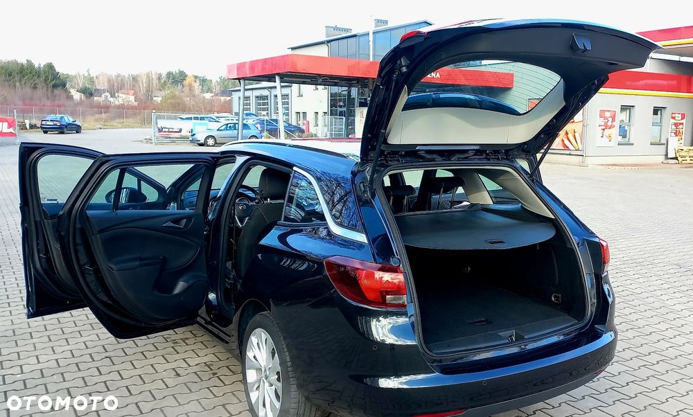 Opel Astra 1.4 Turbo Edition - 10