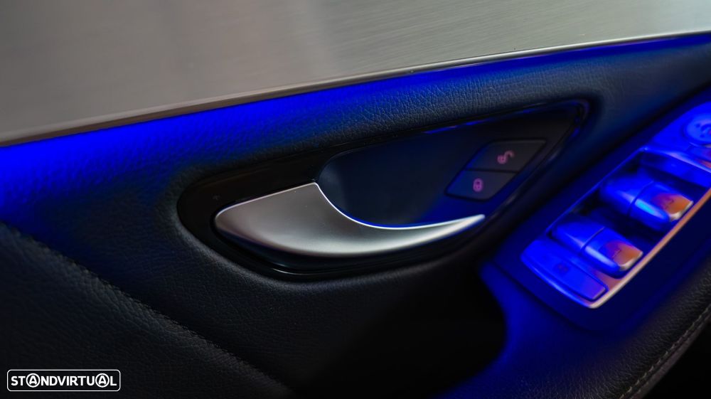 Mercedes-Benz GLC 300 de Coupe 4Matic 9G-TRONIC AMG Line Plus - 16