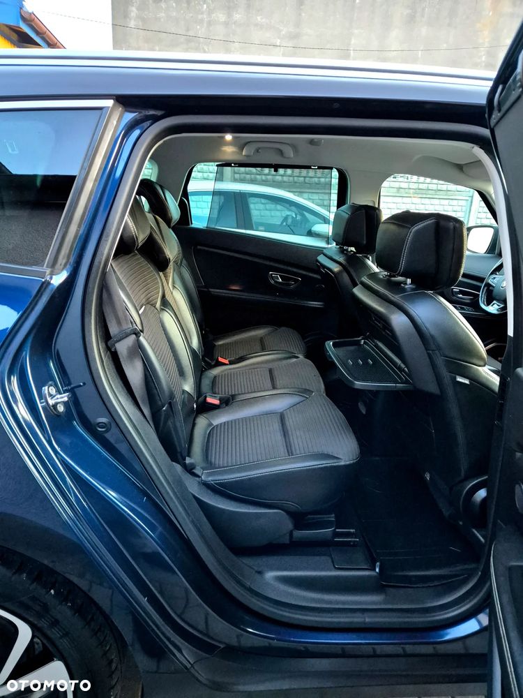 Renault Grand Scenic Energy TCe 130 S&S Bose Edition - 29