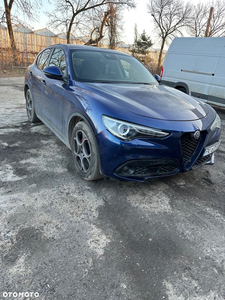Alfa Romeo Stelvio 2.2 JTDM Super - 12