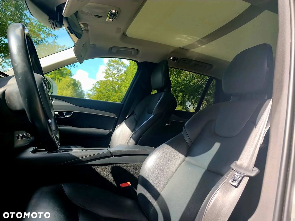 Volvo XC 90 T5 AWD Momentum 7os - 6