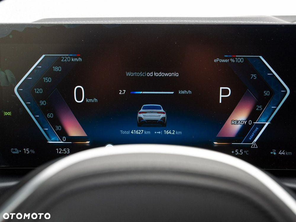 BMW i4 - 16