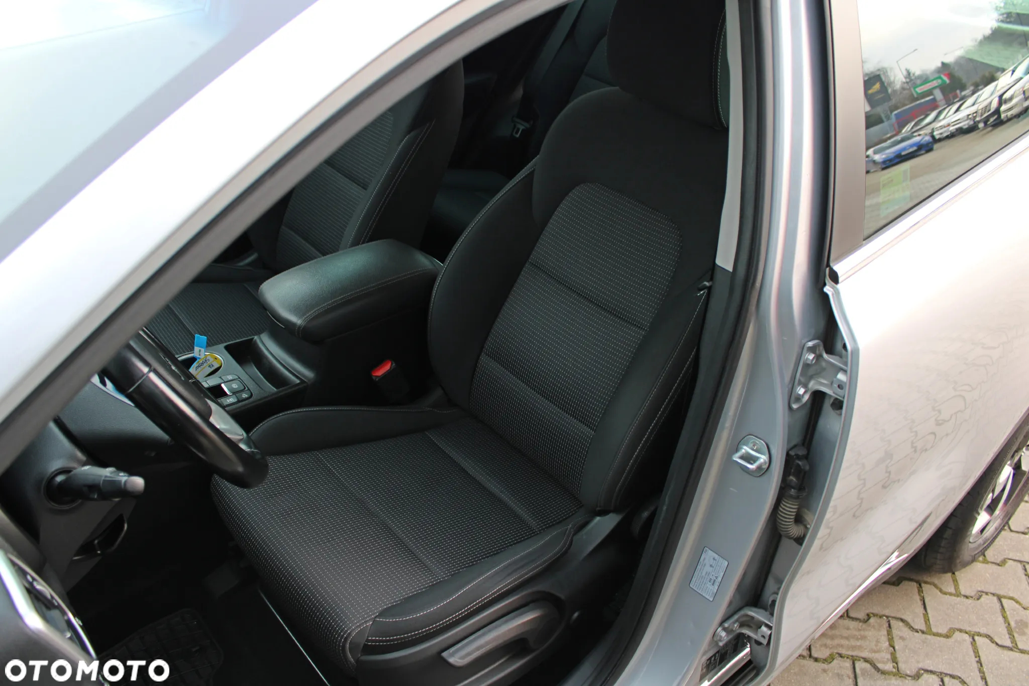 Kia Sportage 1.6 CRDI L 4WD DCT - 12