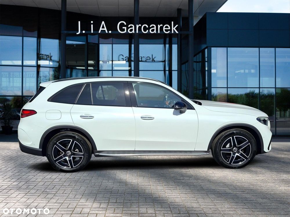 Mercedes-Benz GLC - 7