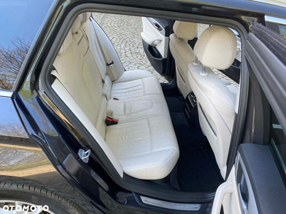 BMW Seria 5 520d Luxury Line - 26