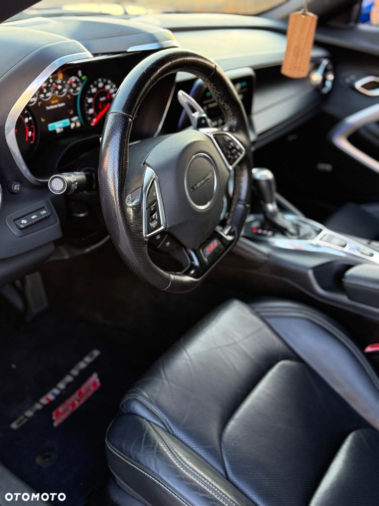 Chevrolet Camaro - 12