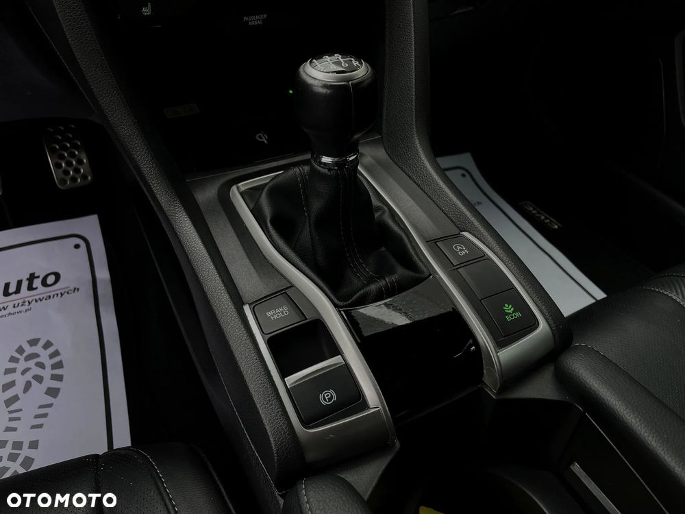 Honda Civic 1.5 i-VTEC Turbo Executive - 30