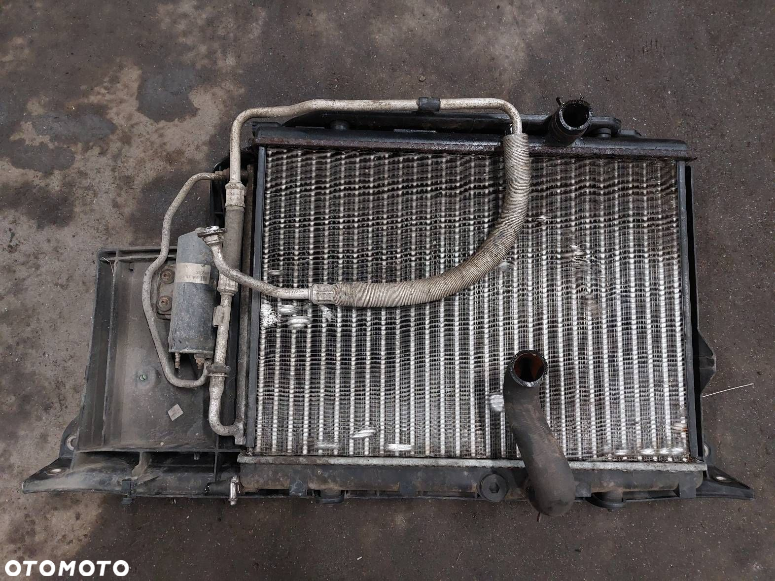 PAS PRZEDNI WZMOCNIENIE CZOŁOWE + CHŁODNICE PEUGEOT 206 1.4 8V - 2