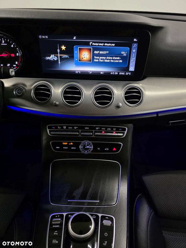Mercedes-Benz Klasa E 220 d 9G-TRONIC AMG Line - 14