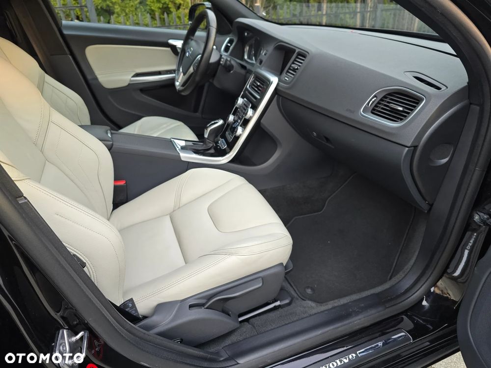 Volvo V60 - 9