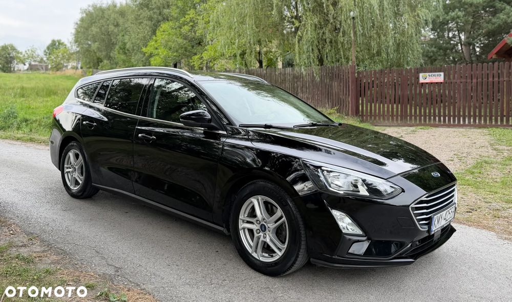 Ford Focus 1.0 EcoBoost Gold X (Trend) - 5