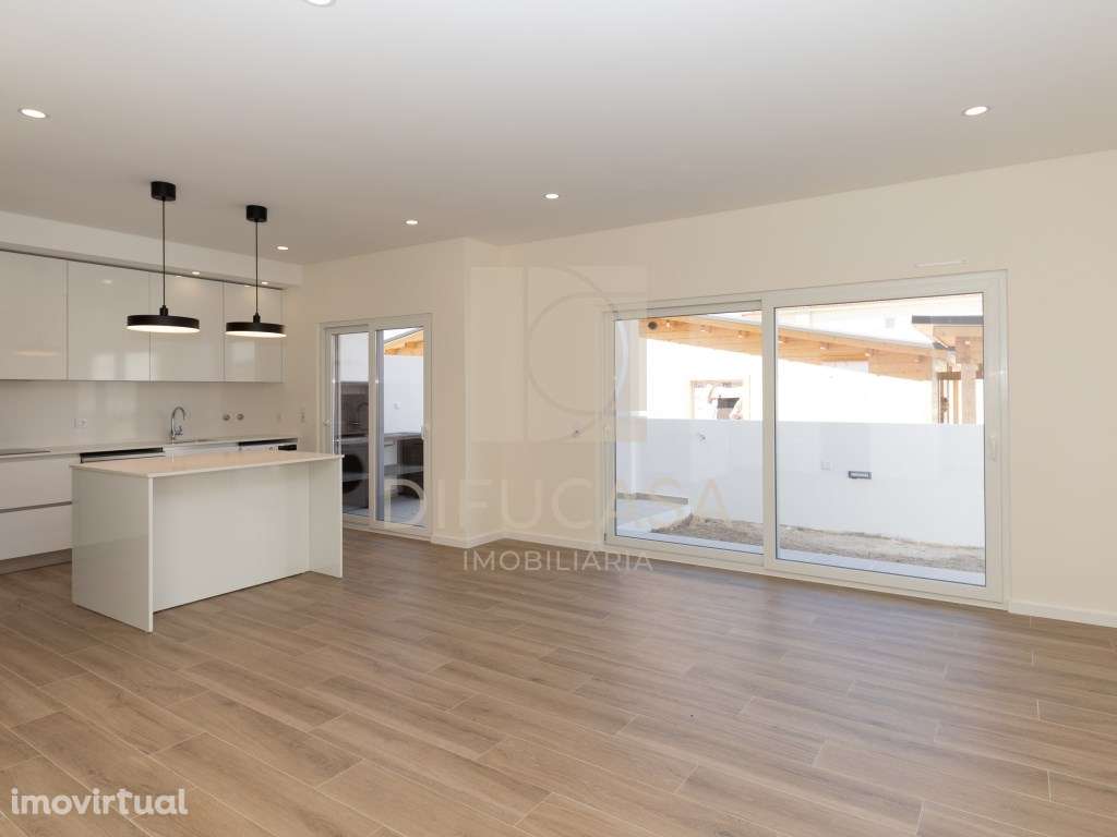 Moradia T3 localizada em Pinhal do General - Grande imagem: 3/36