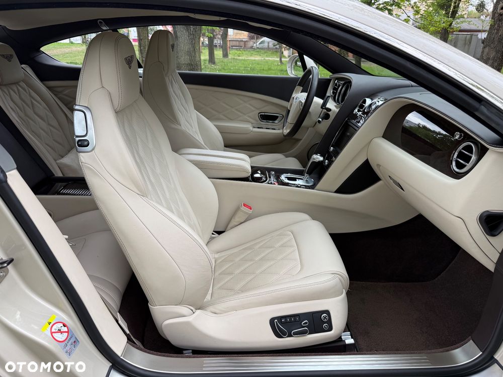 Bentley Continental GT W12 - 38