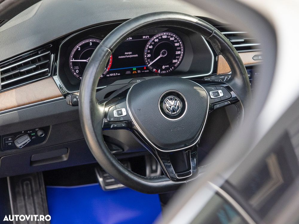 Volkswagen Passat Alltrack 2.0 TDI DSG 4Motion - 39