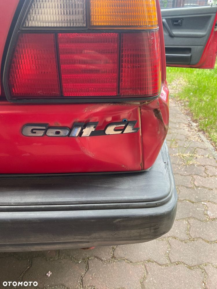 Volkswagen Golf 1.6 CL - 10