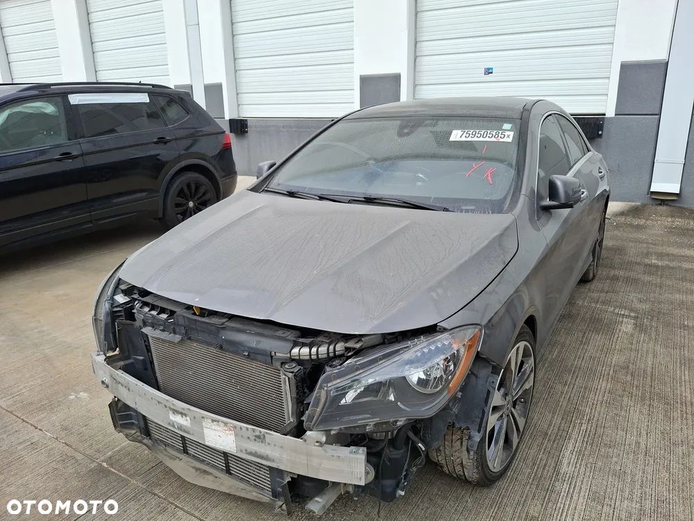 Mercedes-Benz CLA 250 4-Matic - 5