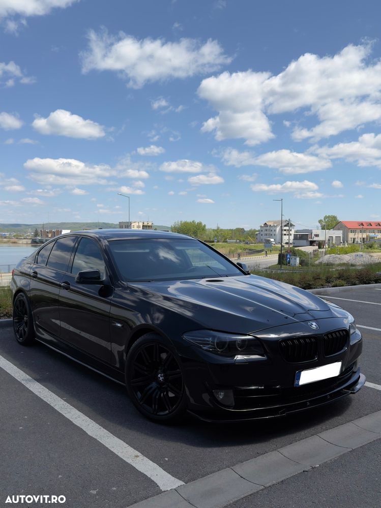 BMW Seria 5 520d - 3