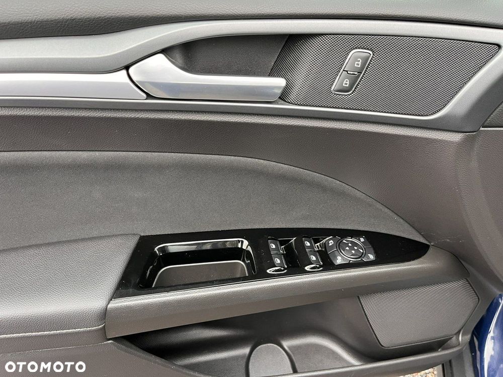 Ford Mondeo 2.0 TDCi Edition 4WD PowerShift - 28