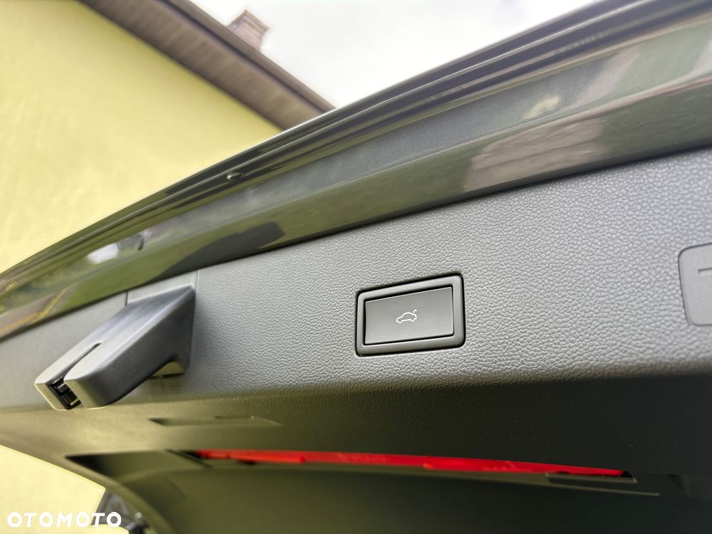 Volkswagen Golf 1.5 eTSI mHEV Life Plus DSG - 23