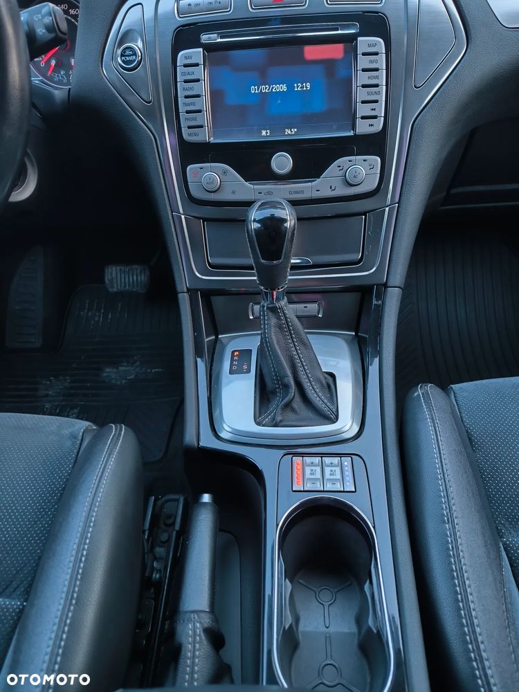 Ford Mondeo - 17