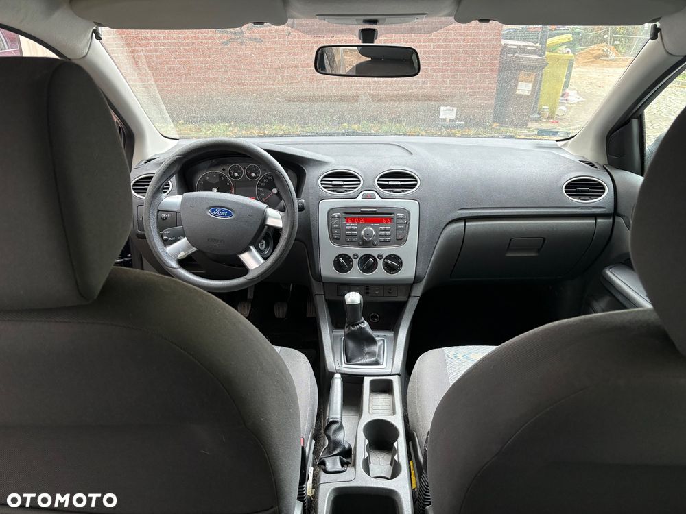 Ford Focus ver-1-6-amber-x - 7