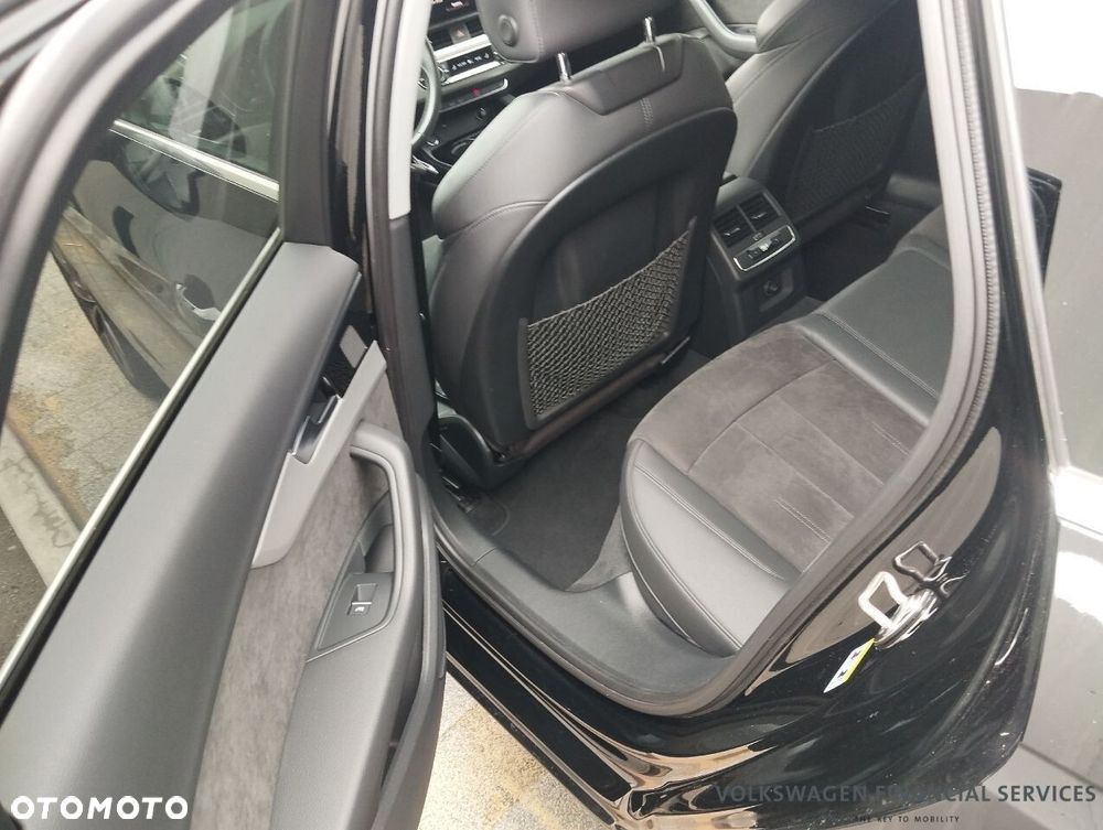 Audi A4 Avant - 13