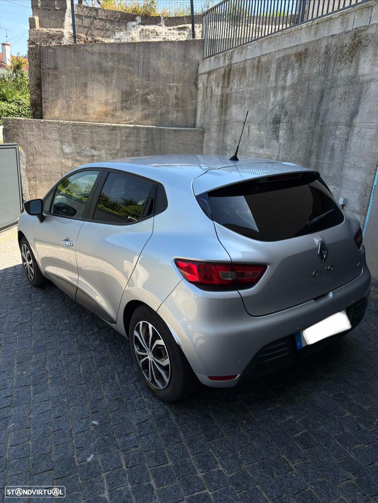 Renault CLIO - 3