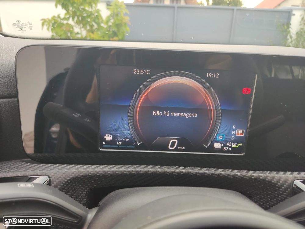 Mercedes-Benz A 250 - 26