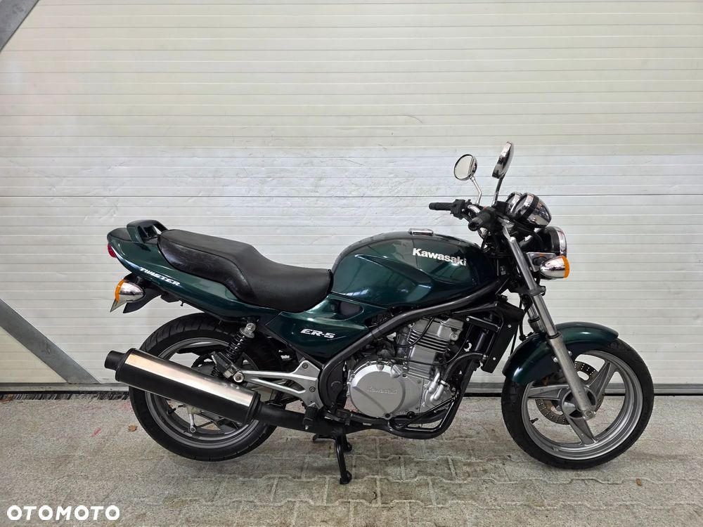 Kawasaki ER - 10