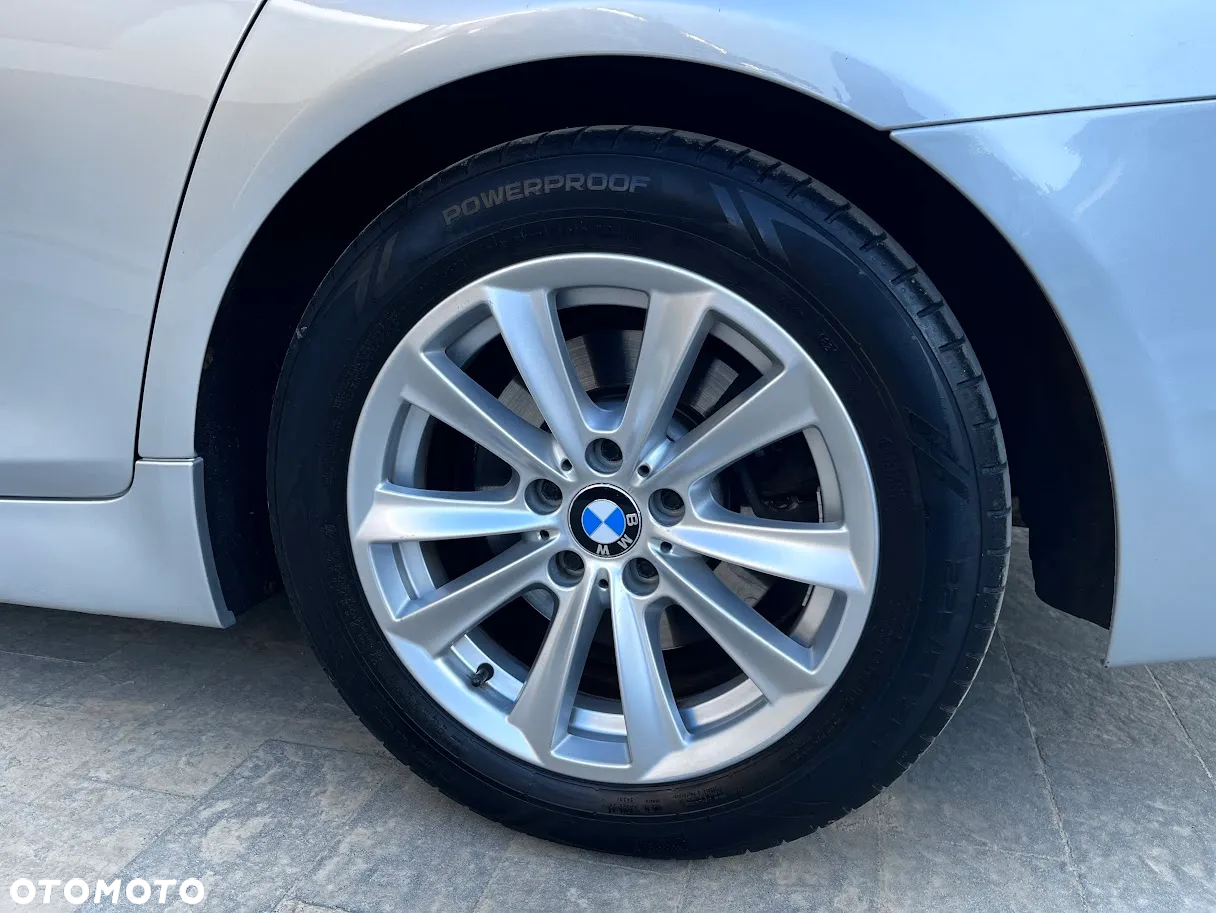 BMW Seria 5 520d - 10