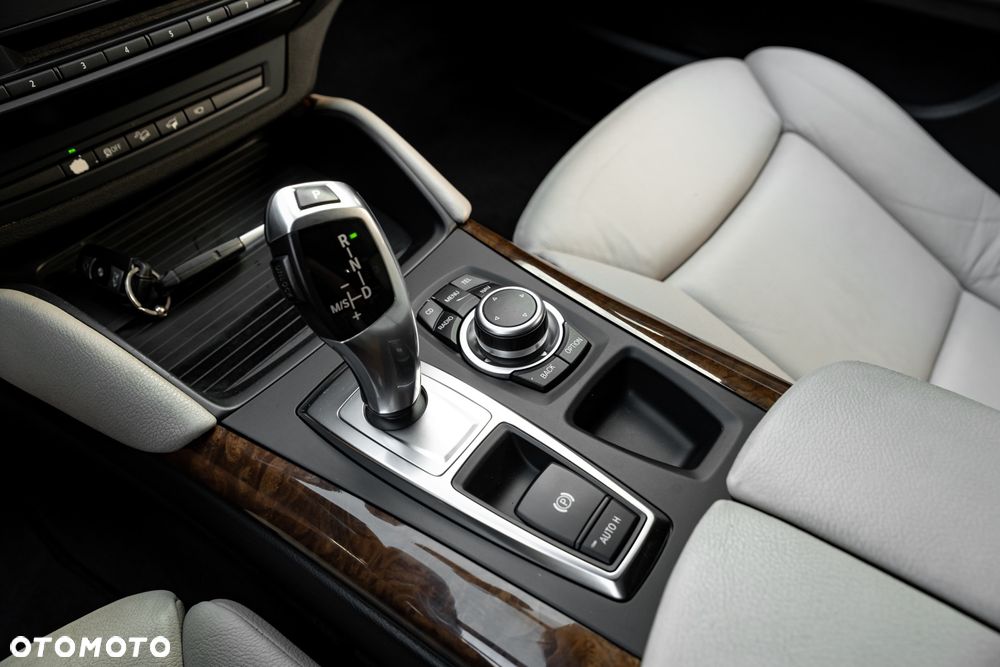 BMW X6 xDrive40d - 40
