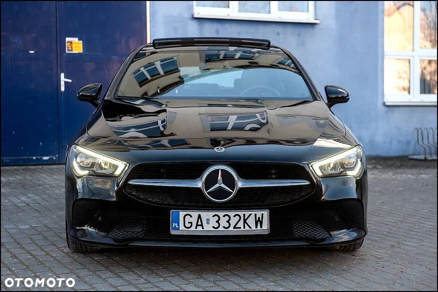 Mercedes-Benz CLA - 4