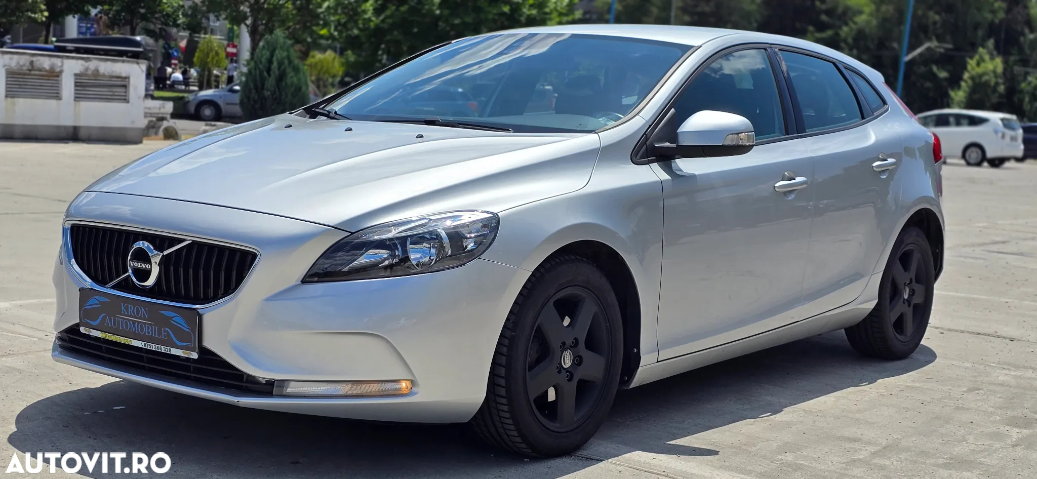 Volvo V40 D2 DRIVe Momentum - 18