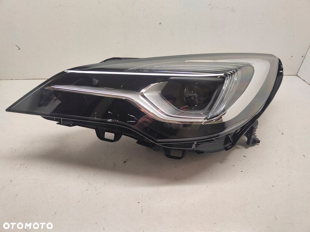 Lampa Opel Astra K 5 V Full led LUX LEWY PRZÓD - 1
